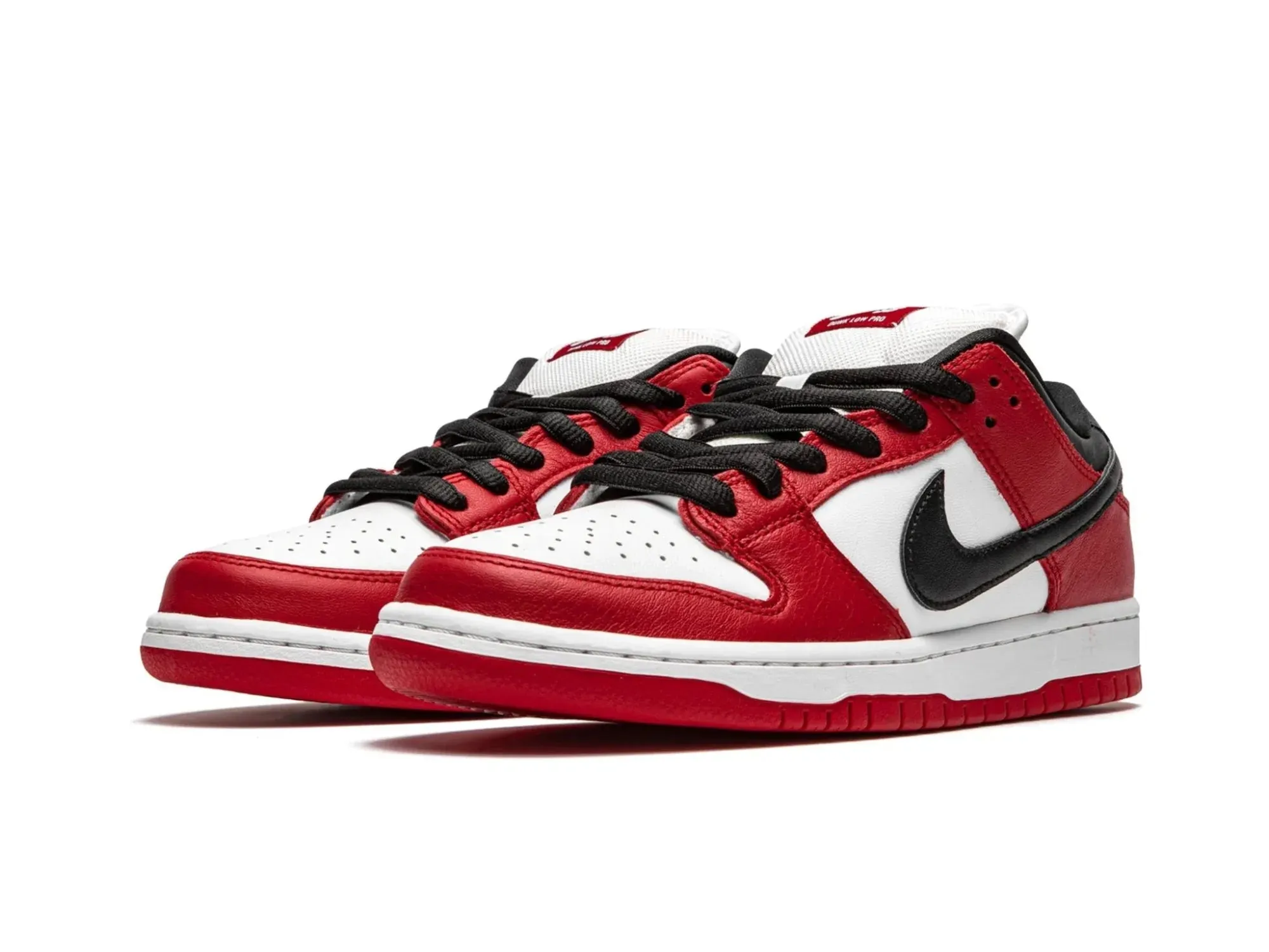 Nike SB Dunk Low "Chicago"