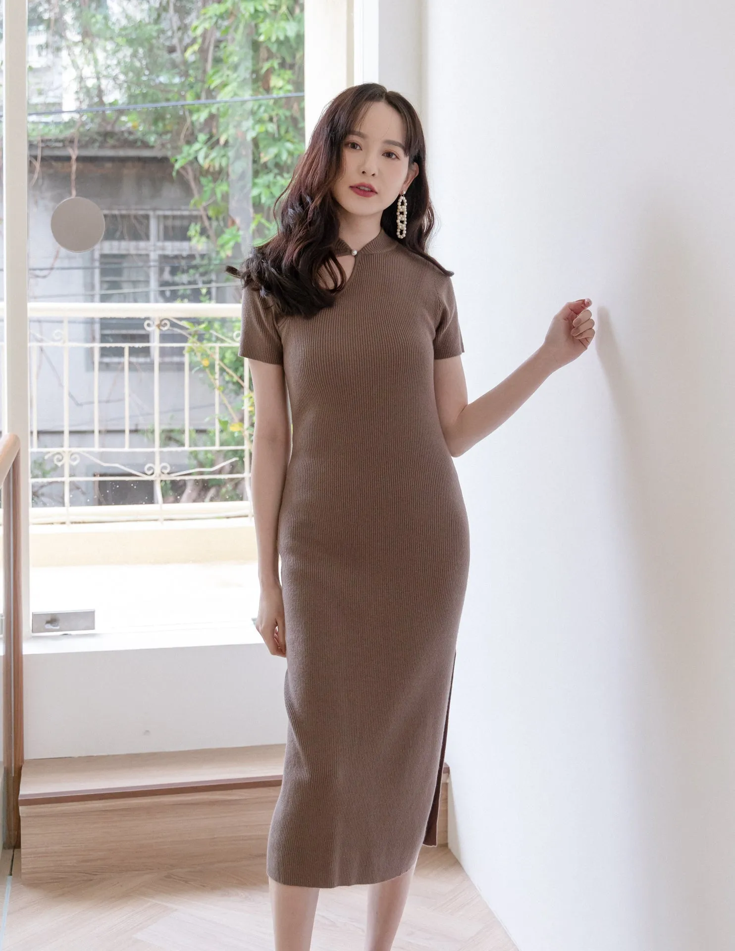 Pauline Dress in Brown