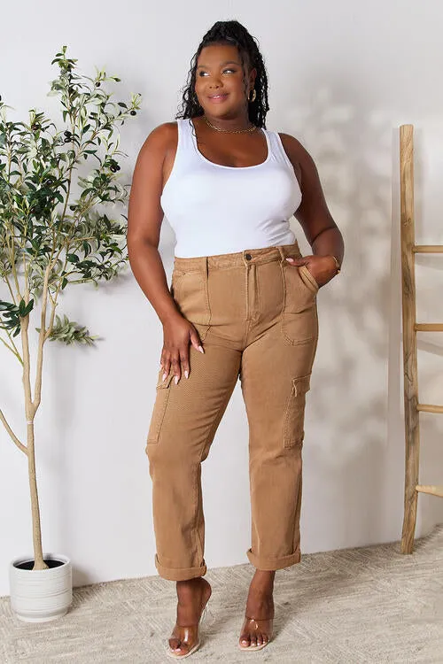 Risen High Waist Straight Jeans with Pockets in Cocoa